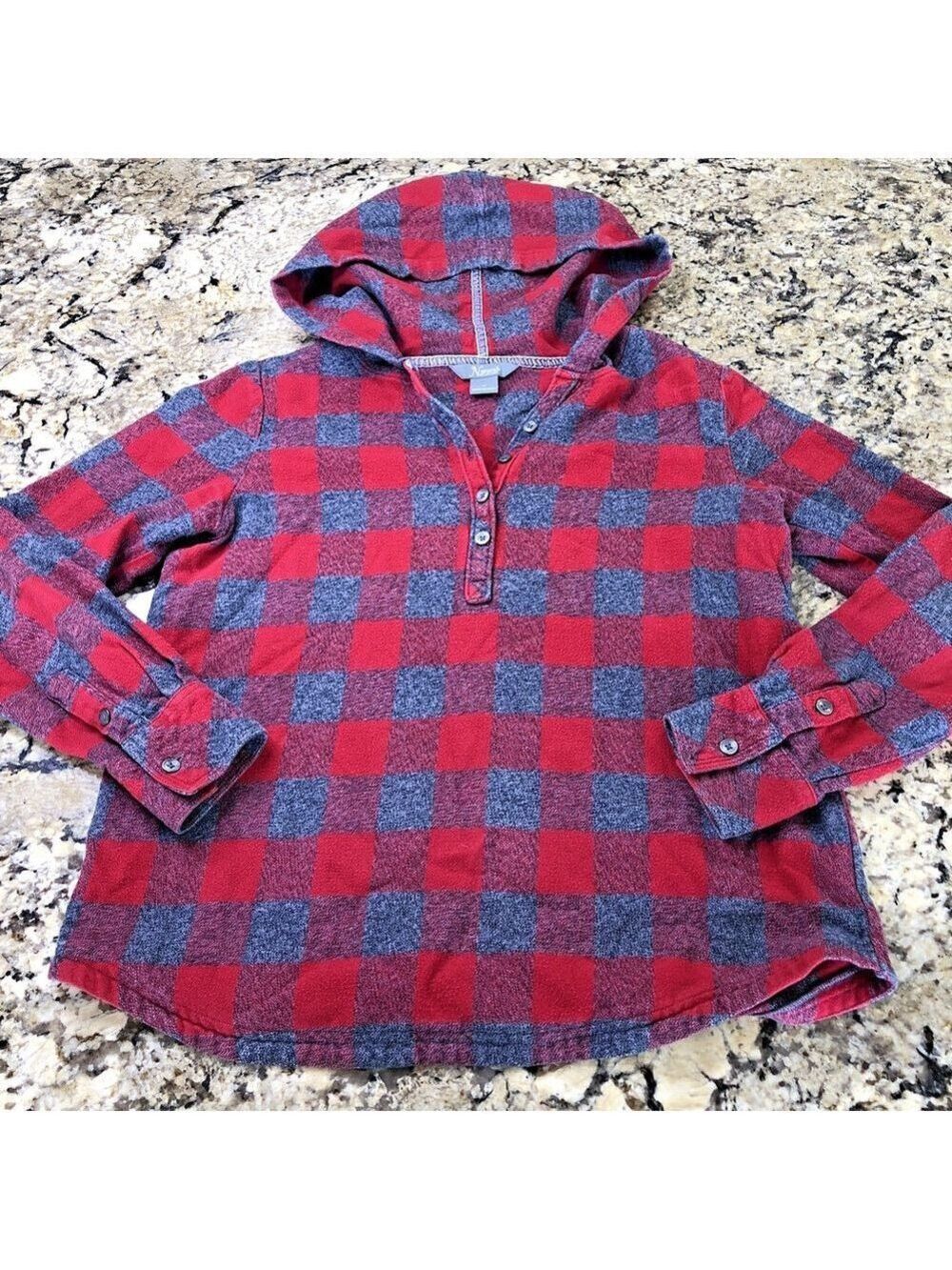 Size M Natural Reflections Women’s Long Sleeve Pullover Shirt Red Grey Plaid IN